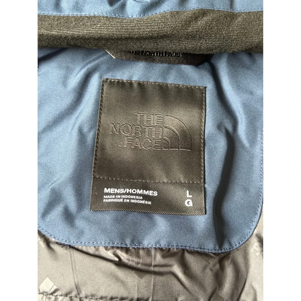 The North Face Men's Jacket Chakal NEW Hooded DRYVENT Summit Navy Blue Large
